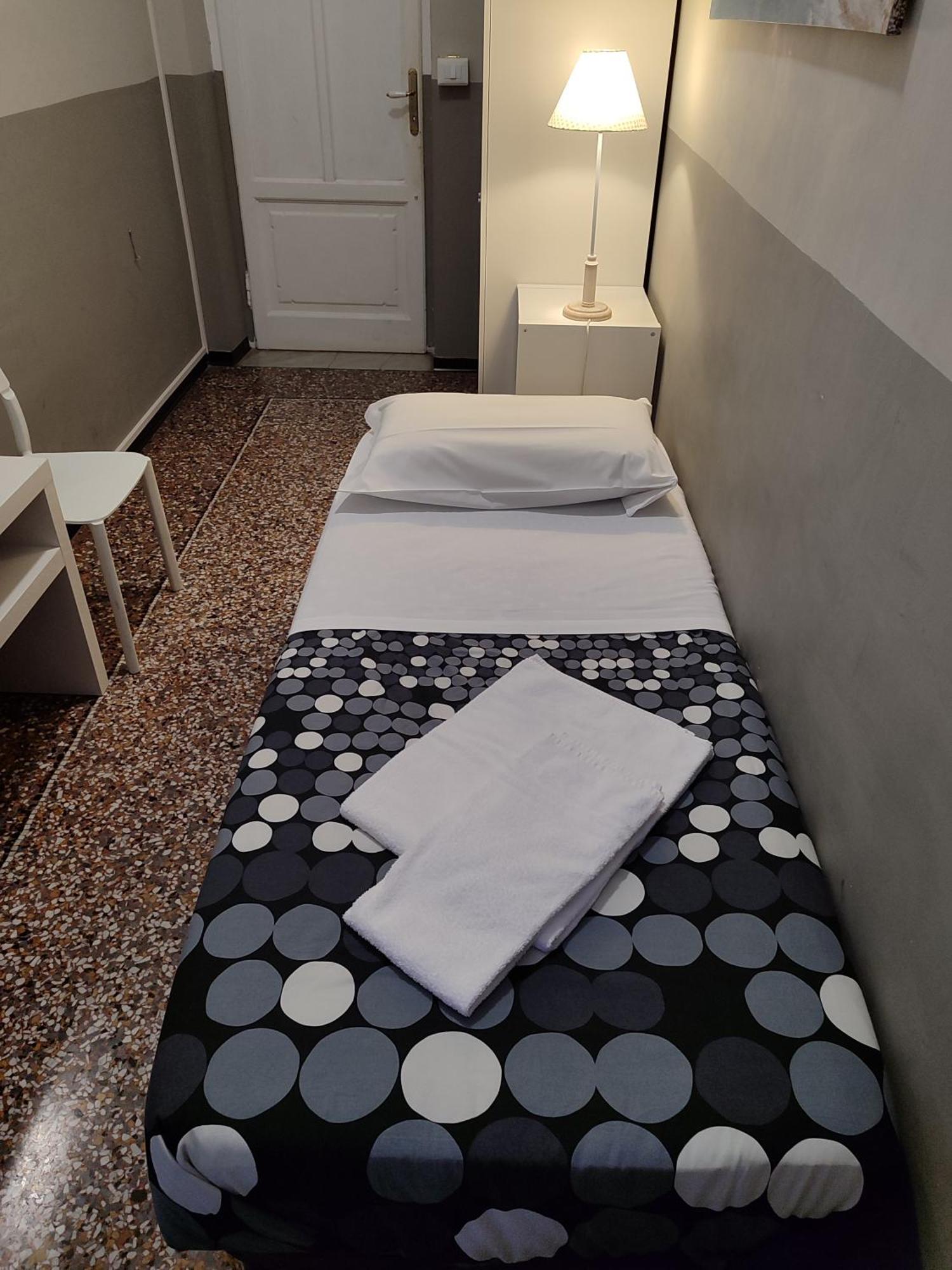 Guesthouse La Briosa Nicole Genoa Ngoại thất bức ảnh