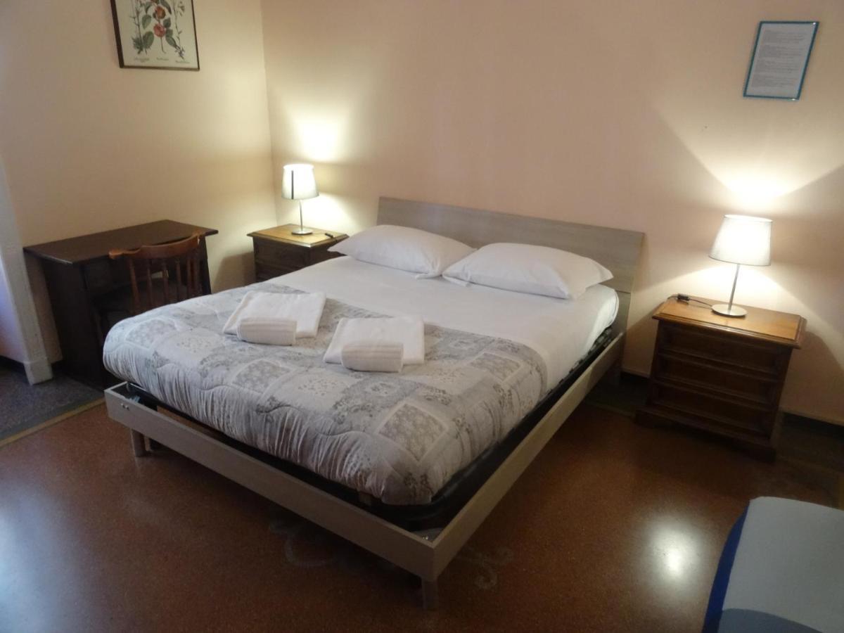 Guesthouse La Briosa Nicole Genoa Ngoại thất bức ảnh